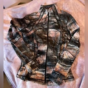 LULULEMON Athletic Zip-Up Fitted Workout Jacket
